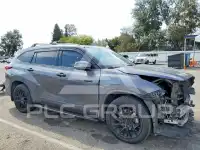 2022 Toyota Highlander фото