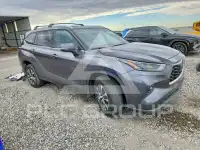 2022 Toyota Highlander фото