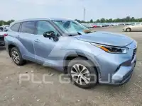 2022 Toyota Highlander фото