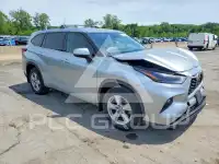 2022 Toyota Highlander фото