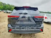 2022 Toyota Highlander фото
