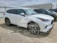 2022 Toyota Highlander фото