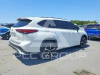2022 Toyota Highlander фото