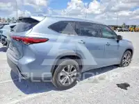 2022 Toyota Highlander фото