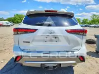 2022 Toyota Highlander фото
