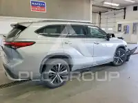 2022 Toyota Highlander фото