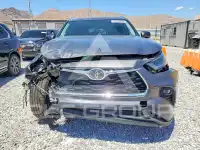 2022 Toyota Highlander фото