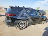 2022 Toyota Highlander фото