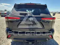 2022 Toyota Highlander фото