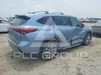 2022 Toyota Highlander фото