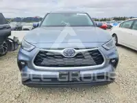 2022 Toyota Highlander фото