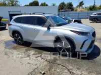 2022 Toyota Highlander фото