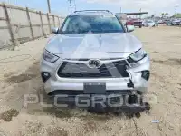 2022 Toyota Highlander фото