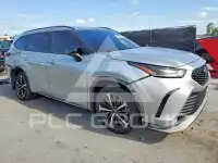 2022 Toyota Highlander фото