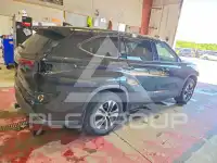 2022 Toyota Highlander фото