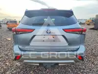 2022 Toyota Highlander фото
