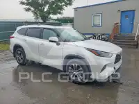 2022 Toyota Highlander фото