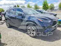 2022 Toyota Highlander фото