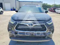2022 Toyota Highlander фото