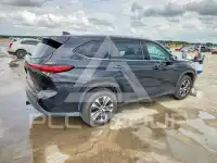 2022 Toyota Highlander фото