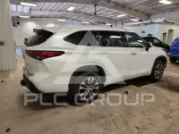 2022 Toyota Highlander фото