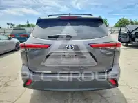 2022 Toyota Highlander фото