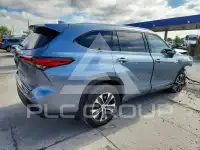 2022 Toyota Highlander фото
