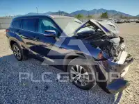 2022 Toyota Highlander фото