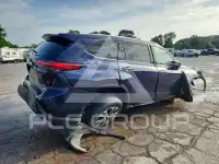 2022 Toyota Highlander photo
