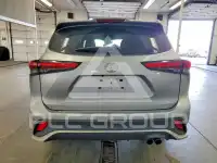 2022 Toyota Highlander фото