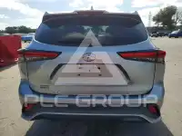2022 Toyota Highlander фото