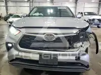 2022 Toyota Highlander фото