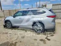 2022 Toyota Highlander фото
