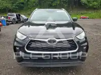 2022 Toyota Highlander фото