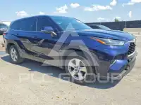 2022 Toyota Highlander фото