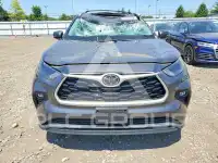 2022 Toyota Highlander фото