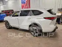 2022 Toyota Highlander фото