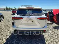 2022 Toyota Highlander фото