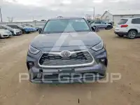 2022 Toyota Highlander фото