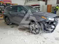 2022 Toyota Highlander фото