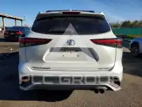2022 Toyota Highlander фото