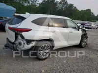 2022 Toyota Highlander фото