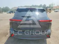 2022 Toyota Highlander photo