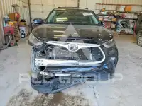 2022 Toyota Highlander фото