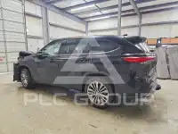 2022 Toyota Highlander фото