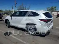 2022 Toyota Highlander фото