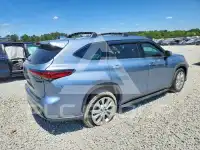 2022 Toyota Highlander фото