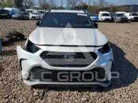2022 Toyota Highlander фото