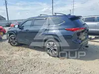2022 Toyota Highlander фото