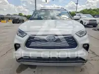 2022 Toyota Highlander фото